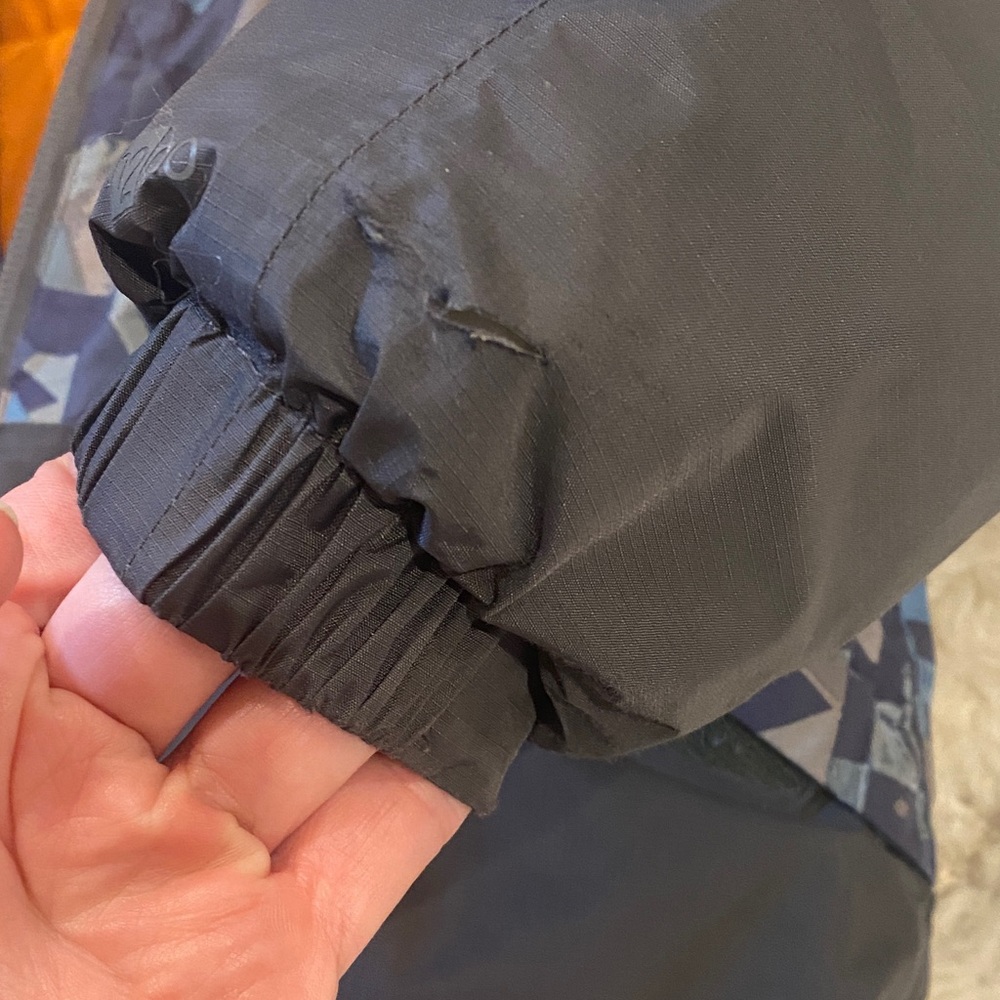 Patagonia Kids 3T Winter Jacket - Picture 5 of 7